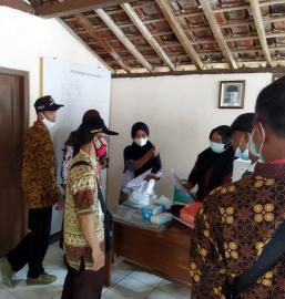 DISTRIBUSI LOGISTIK PEMILIHAN LURAH